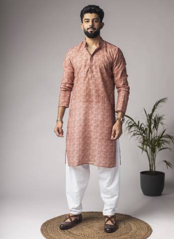 For A festive And Party Wear,Attractive These Readymade Kurta With Payjama in Fine Colored.These Kurta is Fabricated On Blended Linen And Art Silk Bottom With Heavy Designer Printed.Buy Now.