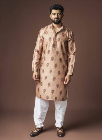 For A festive And Party Wear,Attractive These Readymade Kurta With Payjama in Fine Colored.These Kurta is Fabricated On Blended Linen And Art Silk Bottom With Heavy Designer Printed.Buy Now.