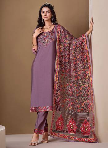 Attractive These Beautiful Looking Readymade Suits.These Top Are Roman Silk And Bottom Are Roman Silk And Dupatta Are Organza Fabricated.Its Beautified With Designer Brasso Patch,Mirror Embroidery,Diamond Work.