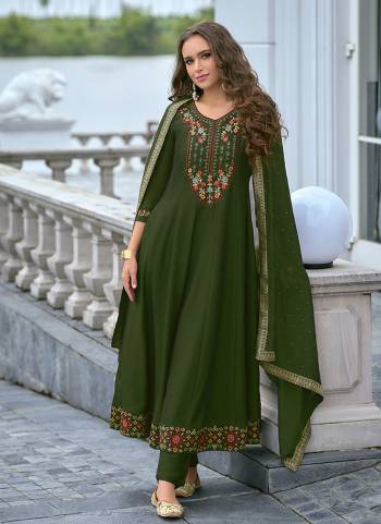 Attractive These Beautiful Looking Readymade Suits.These Top Are Vichitra Silk And Bottom Are Vichitra Silk And Dupatta Are Vichitra Silk Fabricated.Its Beautified With Designer  Embroidery,Hand,Diamond Work.