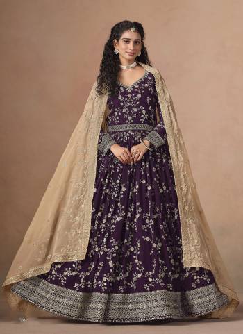 Looking These Beautiful Party Wear Fine Color Anarkali Suits.These Top Are Faux Georgette And Dupatta Are Organza And Bottom Santoon Fabricated.Its Beautified With Designer Heavy Embroidery Work.