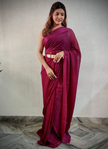 Looking These Party Wear Ready To Wear Saree in Fine Colored.These Saree Are Viscose And Blouse is Mono Diamond Silk Fabricated.Its Beautified With Woven Lining Designer Solid.