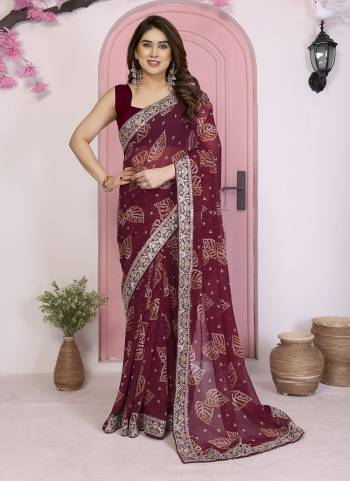 Garb These Party Wear Saree in Fine Colored.These Saree Are Georgette And Blouse is Art Silk Fabricated.Its Beautified With Bandhani Printed Designer With Embroidery Work Lace Border.