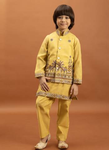 Attrective These Party Wear Readymade Kurta Payjama With Jacket Pair in Fine Colored.These Kurta Payjama And Jacket Are Viscose Silk Fabricated on Pair.Its Beautified With Designer Multy Thread,Sequance Embroidery Work.
