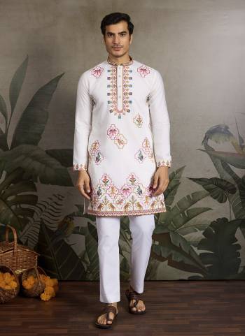 Looking These Party Wear Readymade Kurta Pair in Fine Colored.These Kurta Are Viscose Silk Fabricated on Pair.Its Beautified With Designer Multy Thread,Sequance Embroidery Work.