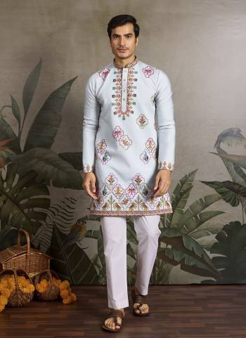 Looking These Party Wear Readymade Kurta Pair in Fine Colored.These Kurta Are Viscose Silk Fabricated on Pair.Its Beautified With Designer Multy Thread,Sequance Embroidery Work.