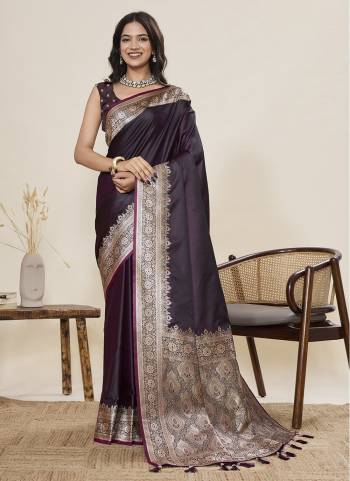 Looking This Party Wear Saree Paired With Blouse.This Saree And Blouse Are Satin Silk Fabric With Woven Jari Border Galla Designer. Buy This Pretty Saree Now.