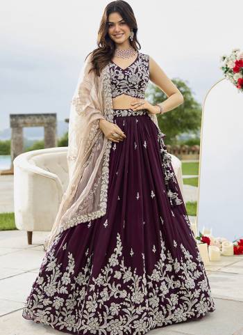 For A Fancy Designer Look,Grab These Lehenga Choli With Dupatta in Fine Colored.These Lehenga And Choli Are Satin Silk And Dupatta Are Fabricated On Satin Silk Pair.Its Beautified With Fancy Heavy Designer Embroidery Work. 