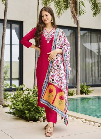 Looking These Suit in Fine Colored Pair With Bottom And Dupatta.These Top And Bottom Are Fabricated On Rayon Pair With Silk Chiffon Dupatta.Its Beautified With Designer Embroidery Work, Printed.