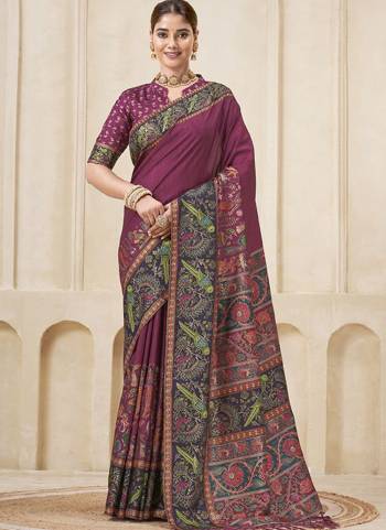Look Attractive These Designer Party Wear Saree in Fine Colored.These Saree And Blouse Kundan Silk is Fabricated.Its Beautified Desiger Traditional Digital With Foil Printed.