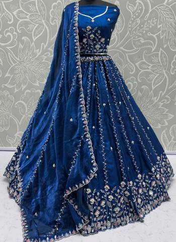 For A Fancy Designer Look,Grab These Lehenga Choli With Dupatta in Fine Colored.These Lehenga And Choli Are Satin Silk And Dupatta Are Fabricated On Satin Silk Pair.Its Beautified With  Multy Thread, Sequance,Jari Embroidery,Crystal Pipe,Hand Work. 