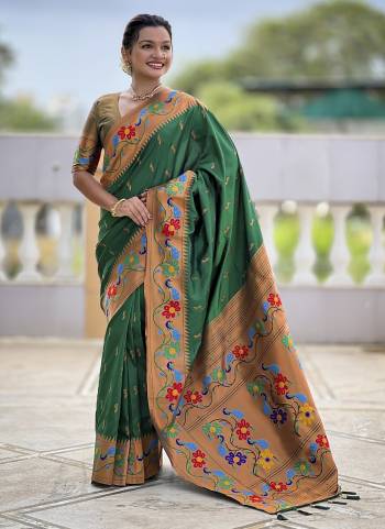 Garb These Party Wear Saree in Fine Colored.These Saree Are Paithani Silk And Blouse is Fabricated On Paithani Silk.Its Beautified With Weaving Jacquard Meenakari Designer.
