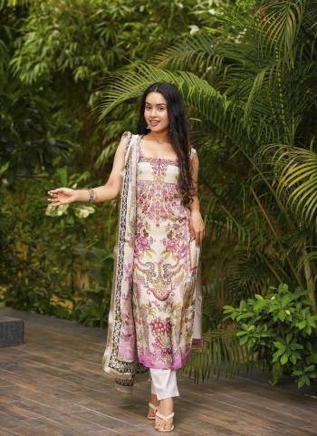 Looking These Suit in Fine Colored Pair With Bottom And Dupatta.These Top Are Freanch Crepe And Bottom Are Fabricated On Viscose Pair With Chanderi Dupatta.Its Beautified With Designer Printed.