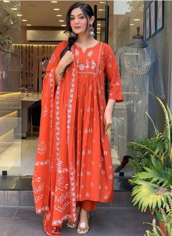 Looking These Suit in Fine Colored Pair With Bottom And Dupatta.These Top And Bottom Are Fabricated On Cotton Pair With Cotton Dupatta.Its Beautified With Designer Embroidery Work,Printed.