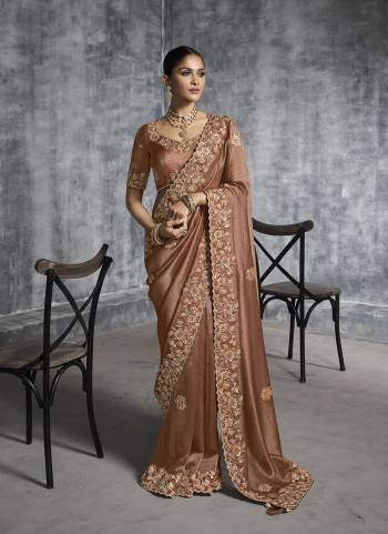 Looking These Fastival Wear Saree in Fine Colored.These Saree Are Tissue Silk And Blouse is Fabricated On Silk.Its Beautified With Designer Mirror,Jari,Sequance Embroidery With Pearl Stone Work.