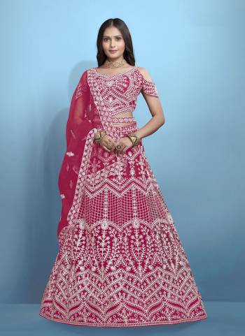 Grab These Beautiful Colored Lehenga Choli.These Lehenga and Dupatta Are Fabricated On Net Pair With Net Blouse.Its Beautified With Designer Thread Embroidery Work.