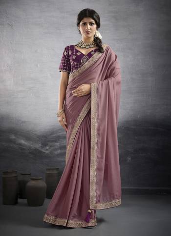 Looking These Fastival Wear Saree in Fine Colored.These Saree Are Star Georgette And Blouse is Fabricated On Banglori Silk.Its Beautified With Designer Embroidery Work Lace Border And Blouse.