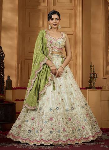 Looking This Party Wear Fine Color Fancy Heavy Designer Choli And Lahenga Fabriced On Tissue And Dupatta Tissue In Fabricated Beautified With Attrective Designer Heavy Sequance,Multy Thread  Embroidery Work. Buy Now.