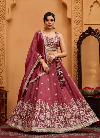 Looking This Party Wear Fine Color Fancy Heavy Designer Choli And Lahenga Fabriced On Tissue And Dupatta Tissue In Fabricated Beautified With Attrective Designer Heavy Sequance,Multy Thread  Embroidery Work. Buy Now.