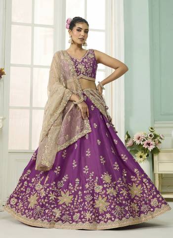 Atrractive This Party Wear Fine Color Fancy Heavy Designer Choli And Lahenga Fabriced On Georgette And Dupatta Organza In Fabricated Beautified With Attrective Designer Heavy Sequance,Multy Thread  Embroidery Work. Buy Now.
