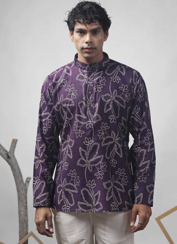 For A festive Wear,Grab These Readymade Short Kurta in Fine Colored.These Kurta is Fabricated On Muslin With Designer Printed.Buy Now.