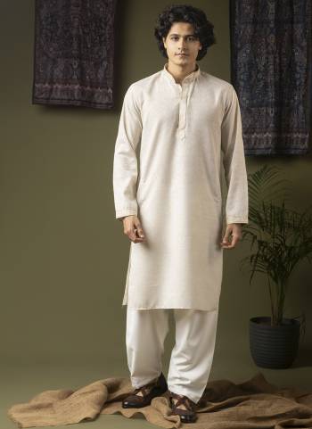 For A festive And Party Wear,Attractive These Readymade Kurta With Payjama in Fine Colored.These Kurta is Fabricated On Linen And Art Silk Bottom With Heavy Designer Embroidery Work.Buy Now.