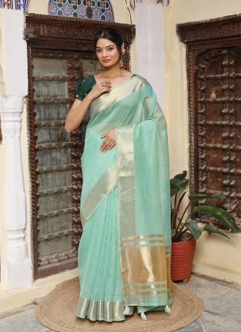Looking These Fastive And Party Wear Saree in Fine Colored.These Saree And Blouse is Fabricated On Cotton.Its Beautified With Heavy Weaving Pallu Border Designer.