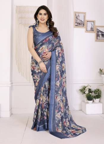 Attrective These Party Wear Saree in Fine Colored.These Saree Are Moss Satin Patta And Blouse is Moss Satin Patta Fabricated.Its Beautified With Woven Patta Border Designer Printed.