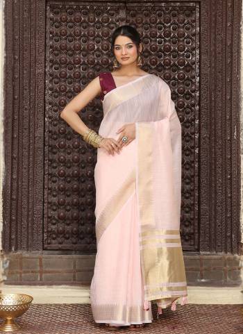 Garb These Fastive And Party Wear Saree in Fine Colored.These Saree And Blouse is Fabricated On Cotton.Its Beautified With Weaving Jari Pallu Border Designer.