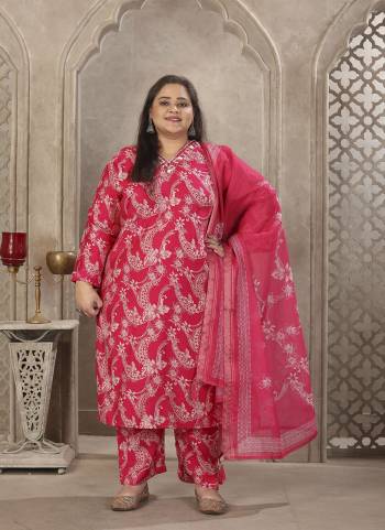 Attrective These Beautiful Looking Readymade Big Size Suits.These Top And Bottom Are Lichi Viscose And Dupatta Fabricated On Linen Jacquard.Its Beautified With Designer Printed With Hand Work.