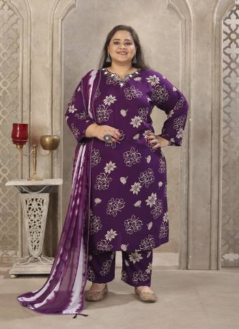 Attrective These Beautiful Looking Readymade Big Size Suits.These Top And Bottom Are Rayon And Dupatta Fabricated On Nazmeen.Its Beautified With Designer Printed With Hand Work.