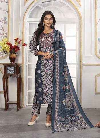 Garb These Beautiful Looking Readymade Suits.These Top And Bottom Are Chanderi And Dupatta Are Chanderi Fabricated.Its Beautified With Disigner Printed With Embroidery Work.