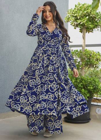 Attrective Looking These Beautiful Readymade Anarkali Top With Plazzo .These Top And Bottom is Fabricated On Rayon.Its Beautified With Designer Digital Printed.