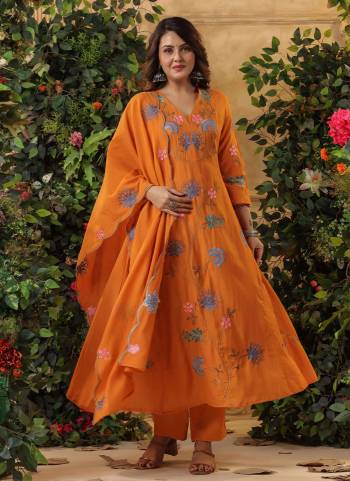 Looking These Suit in Fine Colored Pair With Bottom And Dupatta.These Top Are Viscose Chanderi And Bottom Are Fabricated On Viscose Chanderi Pair With Viscose Chanderi Dupatta.Its Beautified With Designer Embroidery Work.