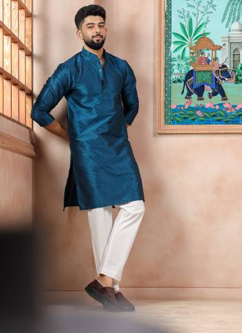 For A festive And Party Wear,Looking These Readymade Kurta With Payjama in Fine Colored.These Kurta is Fabricated On Art Silk And Art Silk Bottom With Designer Embroidery Work.Buy Now.