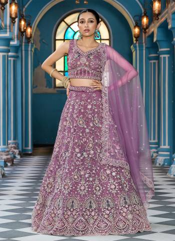 Attrective Looking This Party Wear Fine Color Fancy Heavy Designer Choli And Lahenga Fabriced On Net And Dupatta Net In Fabricated Beautified With Attrective Designer Heavy Sequance, Thread Embroidery Work. Buy Now.