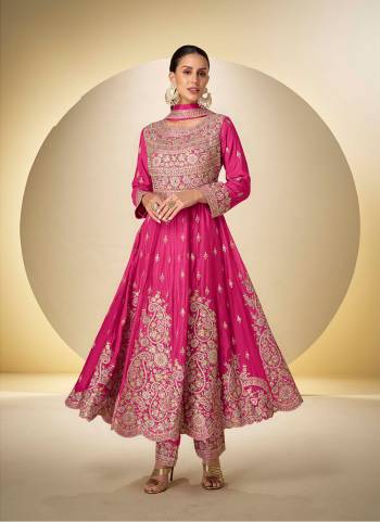 Attrective Looking These Designer Suit in Fine Colored Pair With Bottom And Dupatta.These Top And Bottom Are Fabricated On Chinon Pair With Chinon Dupatta.Its Beautified With Designer Heavy Embroidery Work.