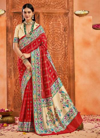 Attrective These Party Wear Saree in Fine Colored.These Saree Are Velvet Tussar Silk And Blouse is Fabricated On Velvet Tussar Silk Pair.Its Beautified With Designer Paithani Pallu With Ghatchola Printed.