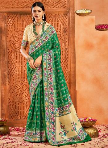 Attrective These Party Wear Saree in Fine Colored.These Saree Are Velvet Tussar Silk And Blouse is Fabricated On Velvet Tussar Silk Pair.Its Beautified With Designer Paithani Pallu With Ghatchola Printed.