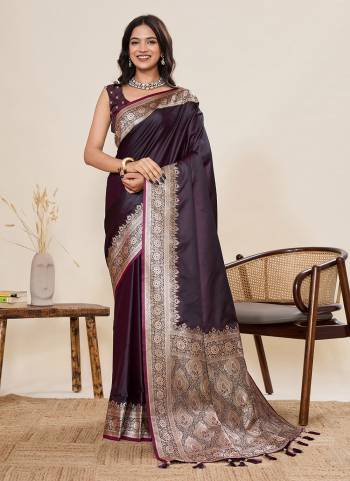 Looking This Party Wear Saree Paired With Blouse.This Saree And Blouse Are Satin Silk Fabric With Woven Jari Border Galla Designer. Buy This Pretty Saree Now.