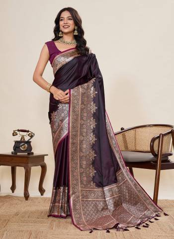 Garb This Party Wear Saree Paired With Blouse.This Saree And Blouse Are Satin Silk Fabric With Woven Jari Border Galla Designer. Buy This Pretty Saree Now.