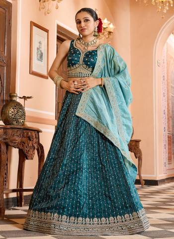 Attrective Looking This Party Wear Fine Color Fancy Heavy Designer Choli And Lahenga Fabriced On Tissue And Dupatta Tissue In Fabricated Beautified With Attrective Designer Sequance Embroidery Work. Buy Now.