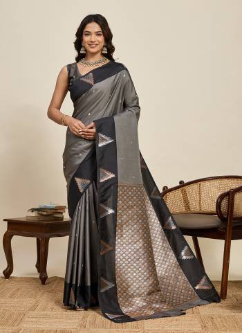 Attractive This Party Wear Saree Paired With Blouse.This Saree And Blouse Are Soft Silk Fabric With Woven Jari Designer. Buy This Pretty Saree Now.