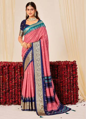Garb These Traditinol Party Wear Saree in Fine Colored.These Saree Are Velvet Tussar Silk And Blouse is Fabricated On Velvet Tussar Silk Pair.Its Beautified With Woven Designer,Printed.