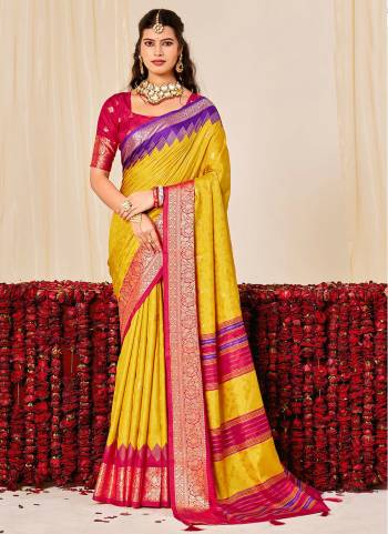 Garb These Traditinol Party Wear Saree in Fine Colored.These Saree Are Velvet Tussar Silk And Blouse is Fabricated On Velvet Tussar Silk Pair.Its Beautified With Woven Designer,Printed.