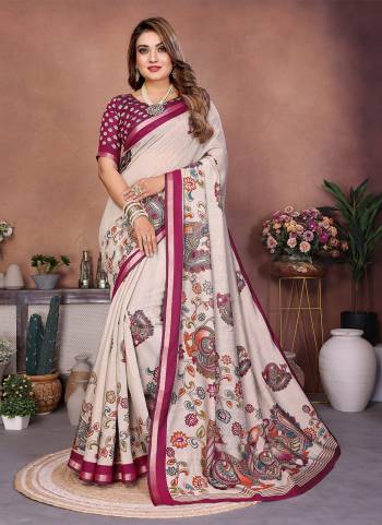 Looking These Party Wear Saree in Fine Colored.These Saree And Blouse is Fabricated On Mul Cotton.Its Beautified With Designer Kalamkari Printed.