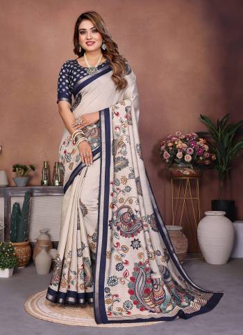 Looking These Party Wear Saree in Fine Colored.These Saree And Blouse is Fabricated On Mul Cotton.Its Beautified With Designer Kalamkari Printed.