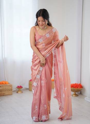 Looking These Fancy Party Wear Saree in Fine Colored.These Saree Are Fendy Satin And Blouse is Fendy Satin Fabricated.Its Beautified With Designer Sequance,Moti And Cut Dana Work.