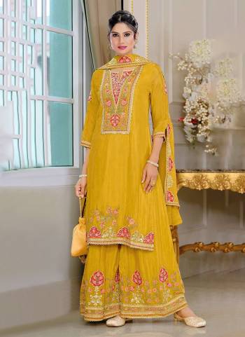 Garb These Designer Plazzo Suit in Fine Colored Pair With Bottom And Dupatta.These Top Are Chinon And Dupatta Are Fabricated On Chinon Pair With Chinon Bottom.Its Beautified With Crepe Inner.Its Beautified With Heavy Designer Embroidery Work.