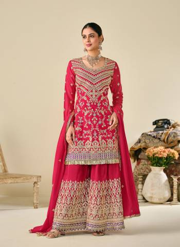 Attrective Looking These Plazzo Suit in Fine Colored Pair With Bottom And Dupatta.These Top And Dupatta Are Fabricated On Chinon Pair With Chinon Bottom.Its Beautified With Designer Multy Thread,Jari Embroidery Work.